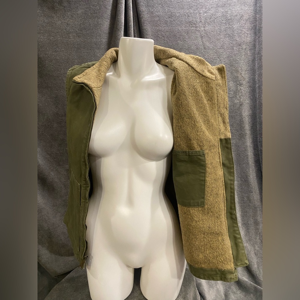 “Carhartt” Green and Beige Utility Vest Jacket- Size Medium